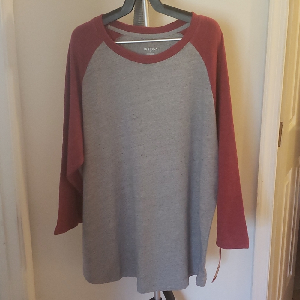 Merona XL Gray and Red Teeshirt